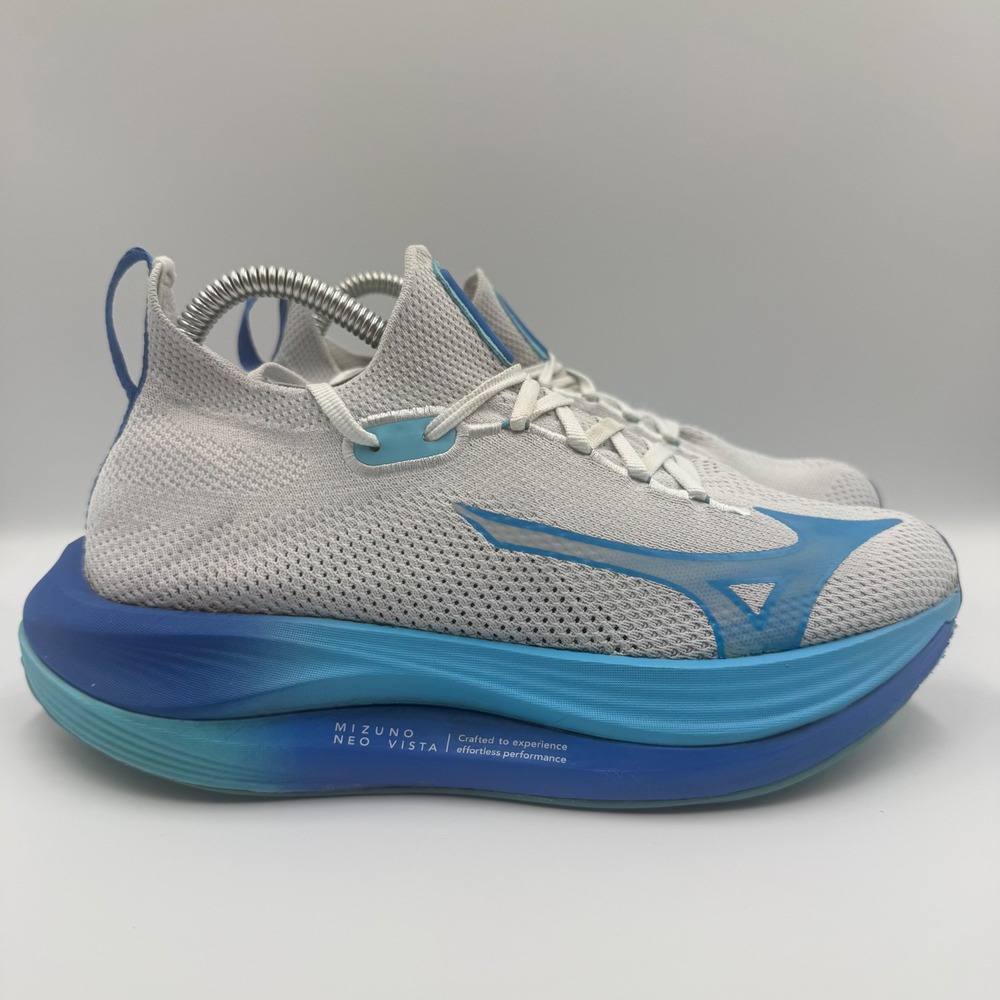 Mizuno Neo Vista Women Size 8.5 Running Shoes Knit Stacked Sole Grey Blue